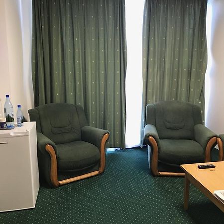 Apartament In Regim HotelierBacău エクステリア 写真