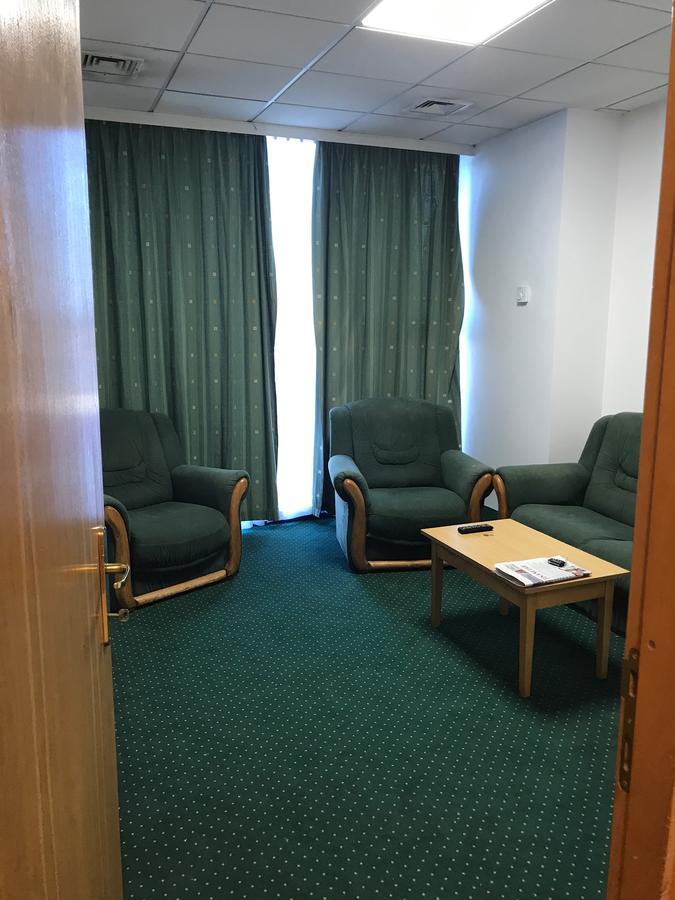 Apartament In Regim HotelierBacău エクステリア 写真